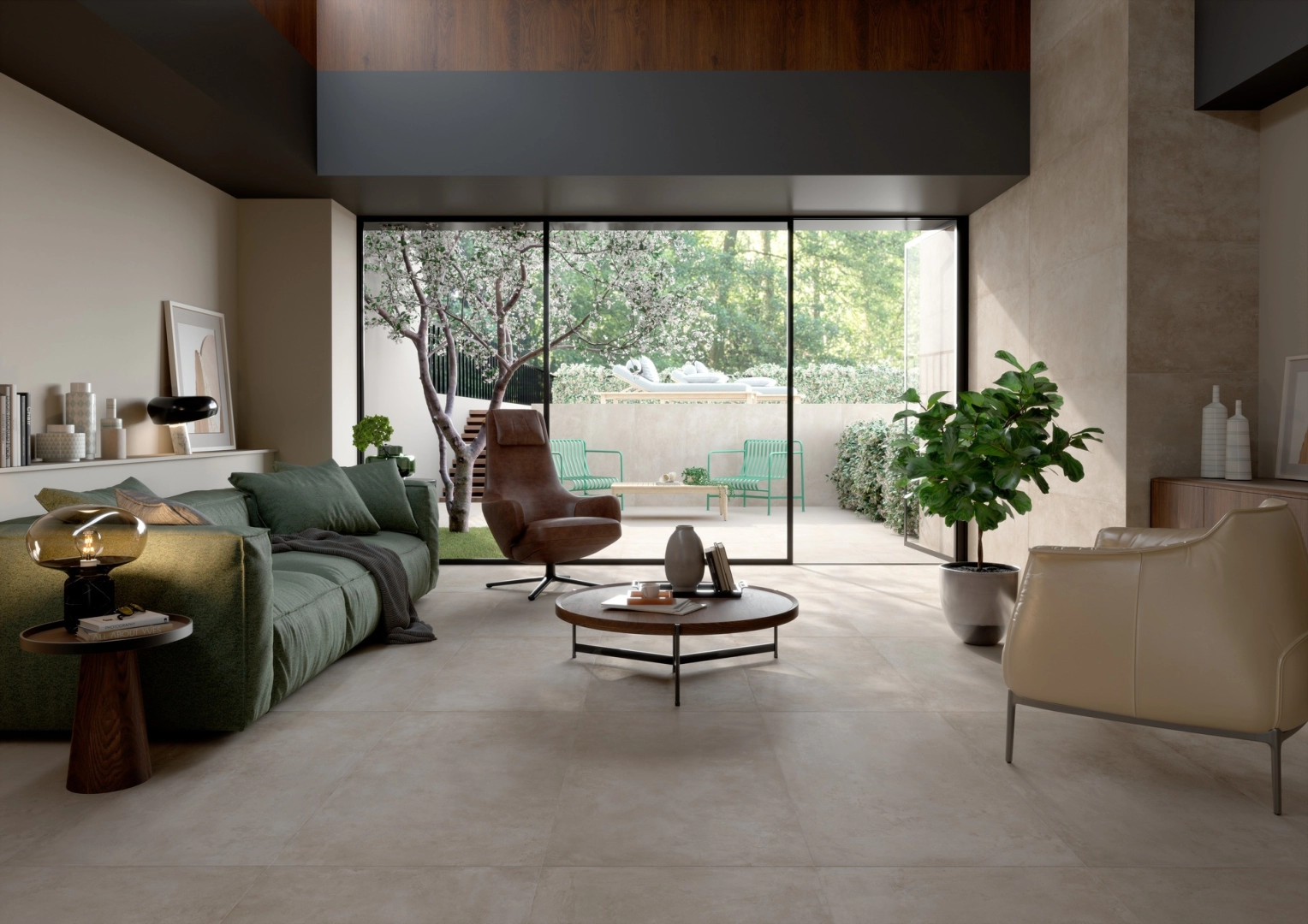 Płytki Marazzi Plaza imitujące beton w eleganckim holu i salonie