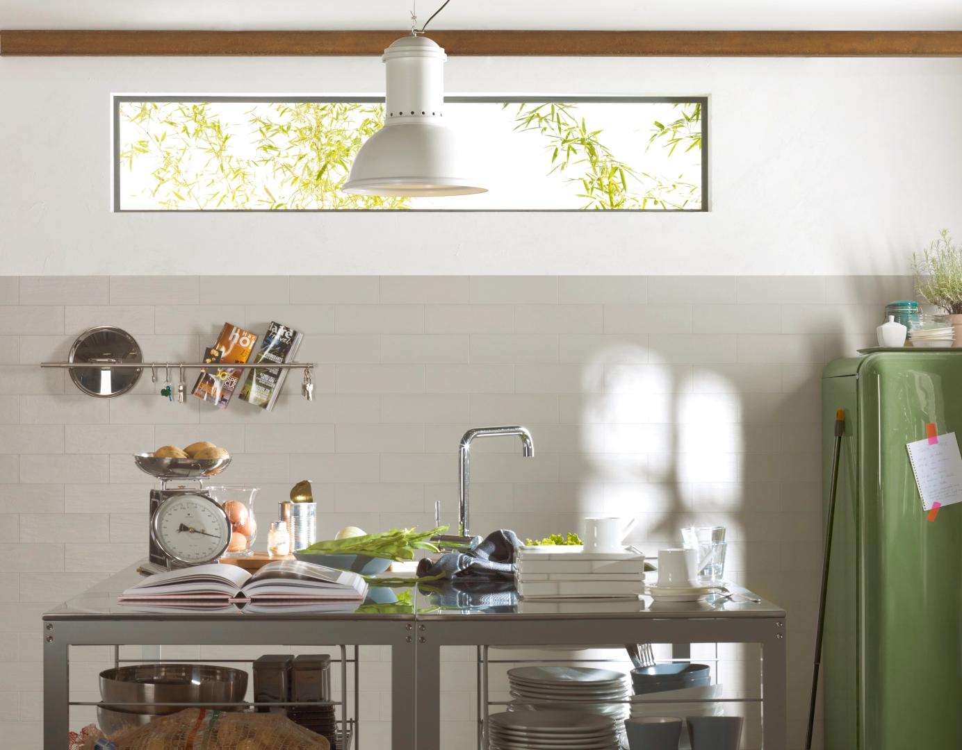 Gres Marazzi Dust efekt beton w nowoczesnym salonie