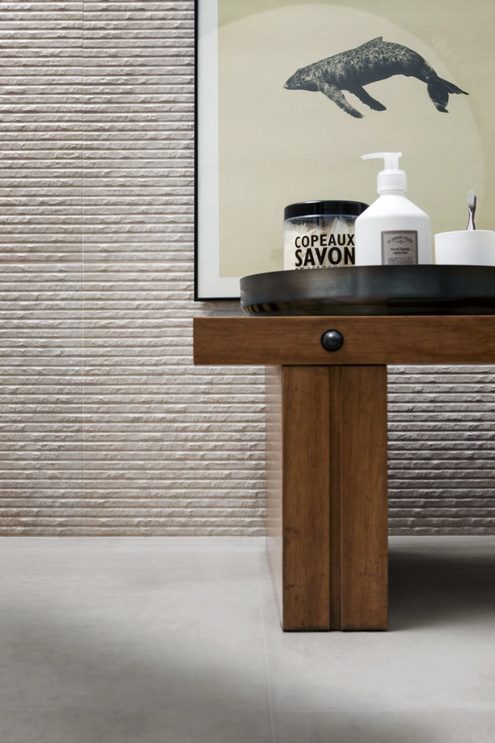 Płytki Marazzi Stone_art efekt kamień naturalny w nowoczesnej aranżacji salonu