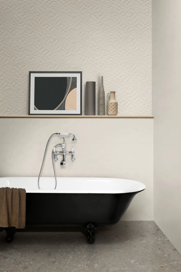 Wielkoformatowy gres Marazzi Racconti efekt kamień naturalny w eleganckiej strefie dziennej