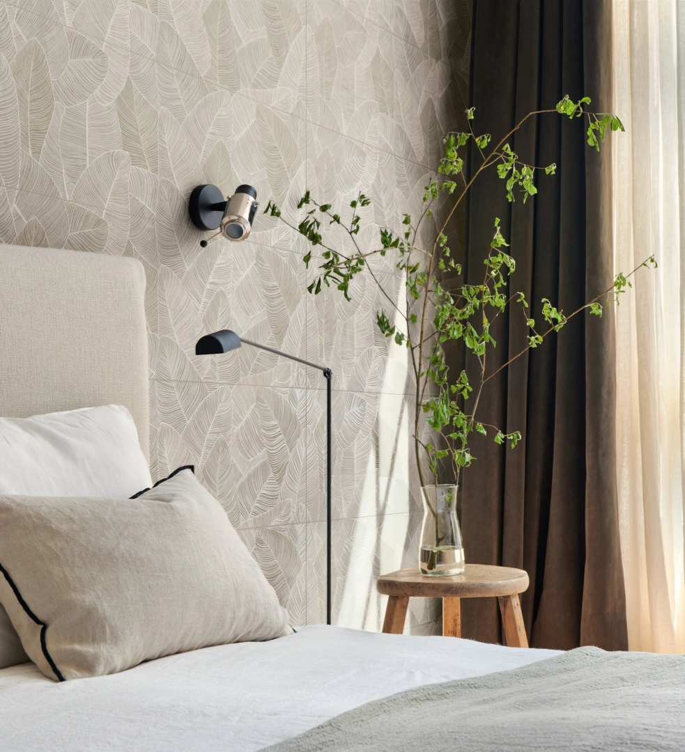 Płytki Marazzi Fabula Wall efekt marmur w nowoczesnej aranżacji salonu