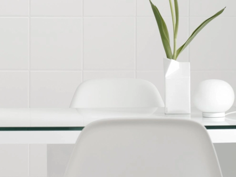 Marazzi Sistemc gres o efekcie koloru na podłodze w nowoczesnym domu