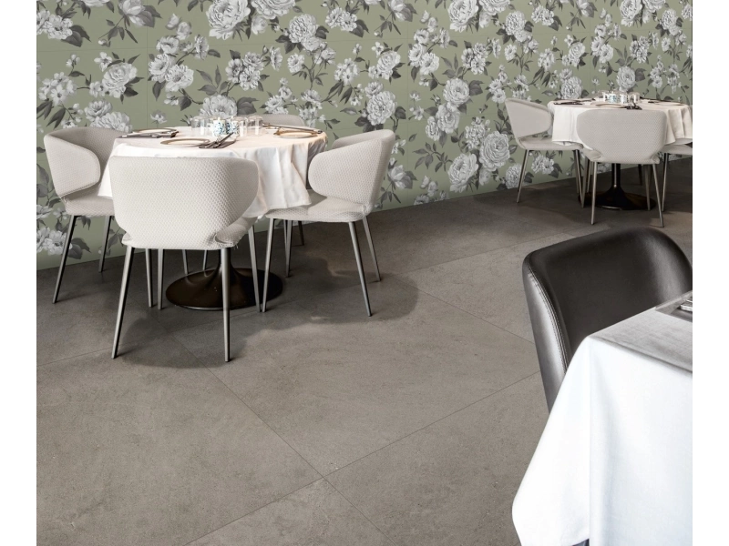 Płytki Marazzi White Deco efekt kolor w salonie z otwartą kuchnią