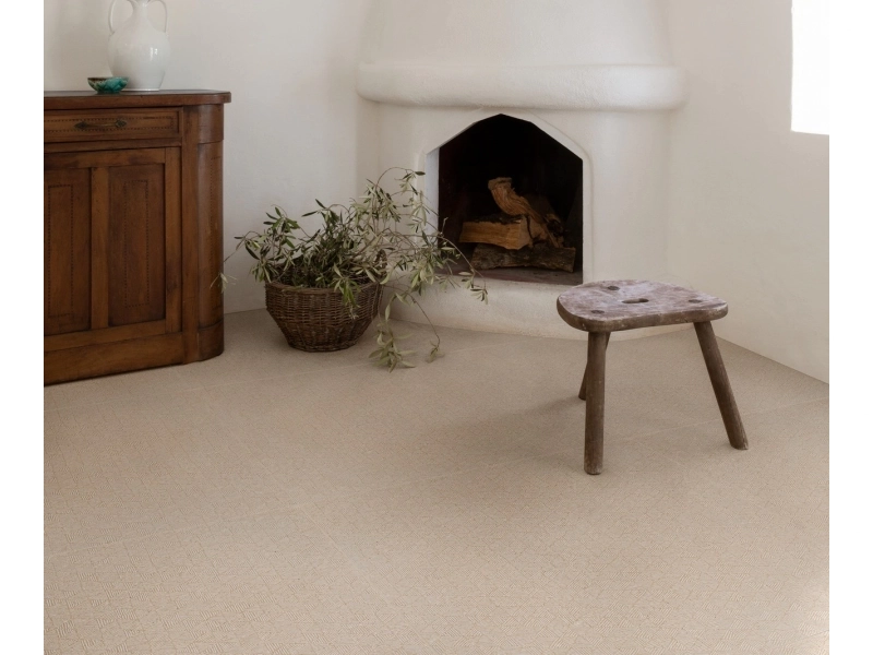 Marazzi Slow gres o efekcie terakoty w nowoczesnym apartamencie
