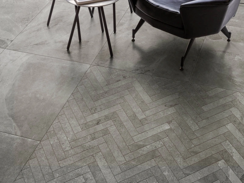 Marazzi Mystone Ardesia – gres imitujący kamień naturalny w luksusowej strefie dziennej