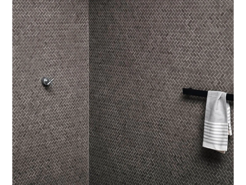 Marazzi Powder – gres imitujący beton w nowoczesnym domu jednorodzinnym