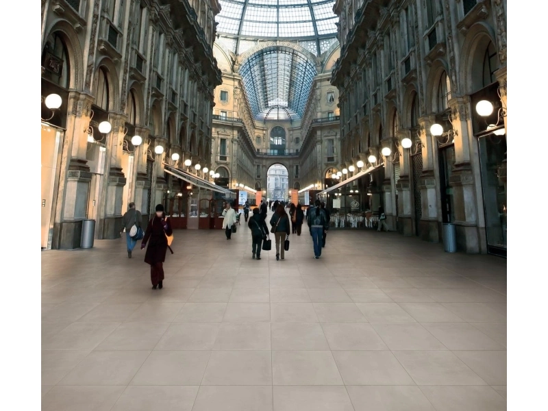 Gres Marazzi Market New efekt beton w nowoczesnym salonie