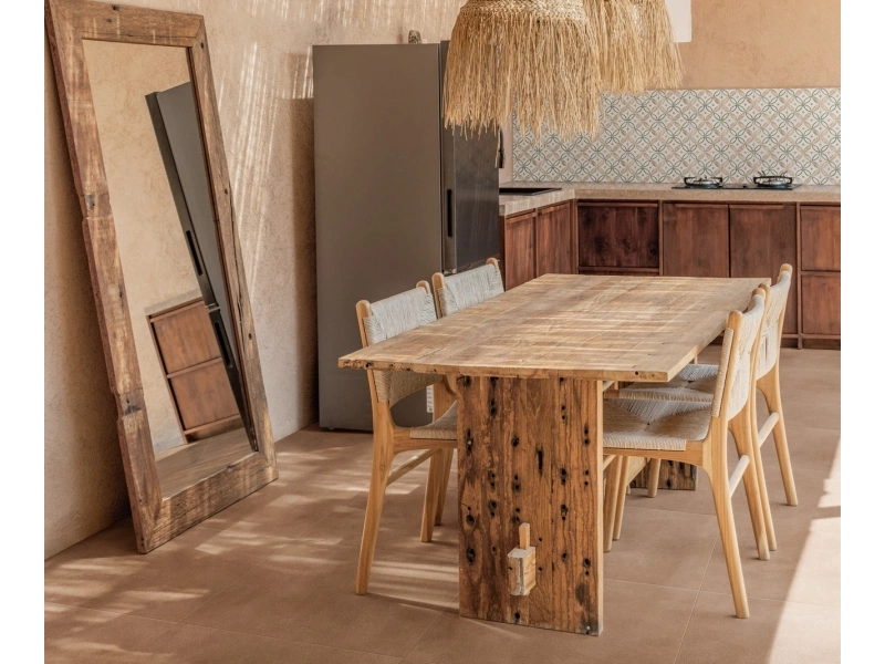Płytki Marazzi Slow efekt terakota w nowoczesnej aranżacji salonu