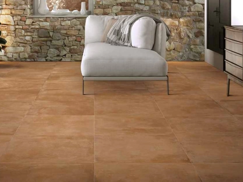 Marazzi Cotti D'italia gres o efekcie terakoty na podłodze w nowoczesnym domu