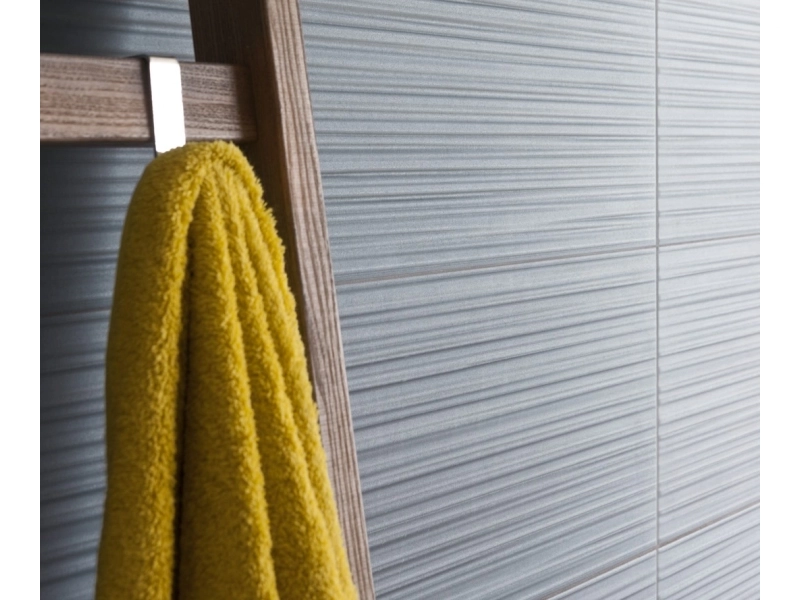 Gres porcelanowy Marazzi Chalk beton w minimalistycznym wnętrzu
