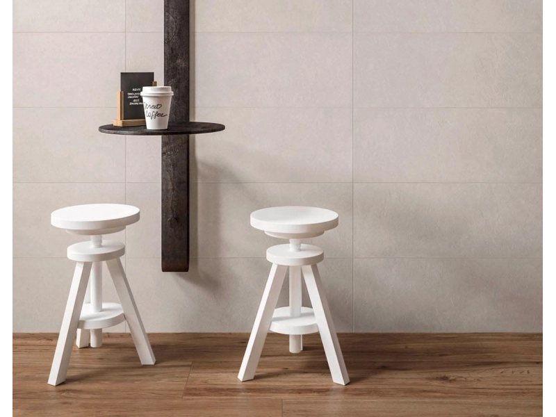 Gres Marazzi Chalk efekt beton w minimalistycznym salonie
