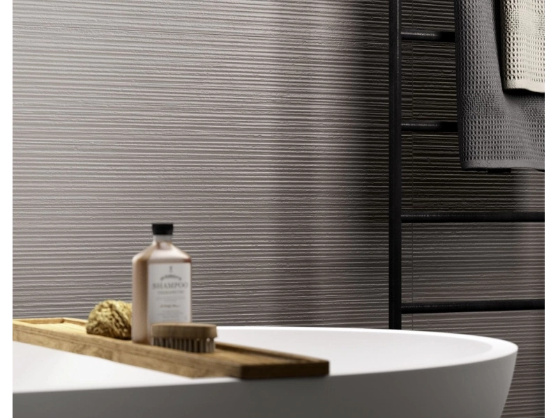 Gres Marazzi Materika efekt beton w nowoczesnym salonie